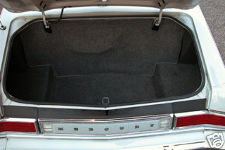 Illustration for article titled Nice Price Or Crack Pipe: 1978 Mercury Grand Marquis For $15,000?